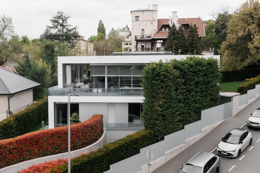 aluminium bejárati ajtó