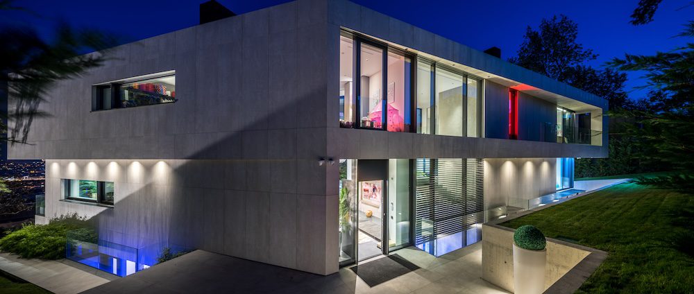 Schuco-curtain-wall-minimal-luxury-house-glass-front-door-exterior-facade-luxury